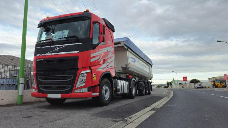 Volvo FH 460 + SCHMITZ CARGOBULL SKI24 (LOCATION / RENT) - Tractor unit, Tipper semi-trailer: picture 2 Volvo FH 460 + SCHMITZ CARGOBULL SKI24 (LOCATION / RENT) - Tractor unit, Tipper semi-trailer: picture 2