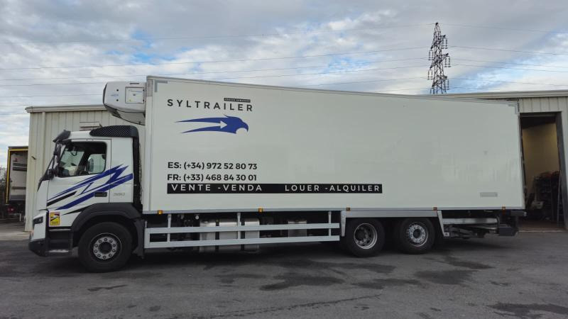 Volvo FMX (LOCATION / RENT) 380 - Refrigerator truck: picture 2 Volvo FMX (LOCATION / RENT) 380 - Refrigerator truck: picture 2