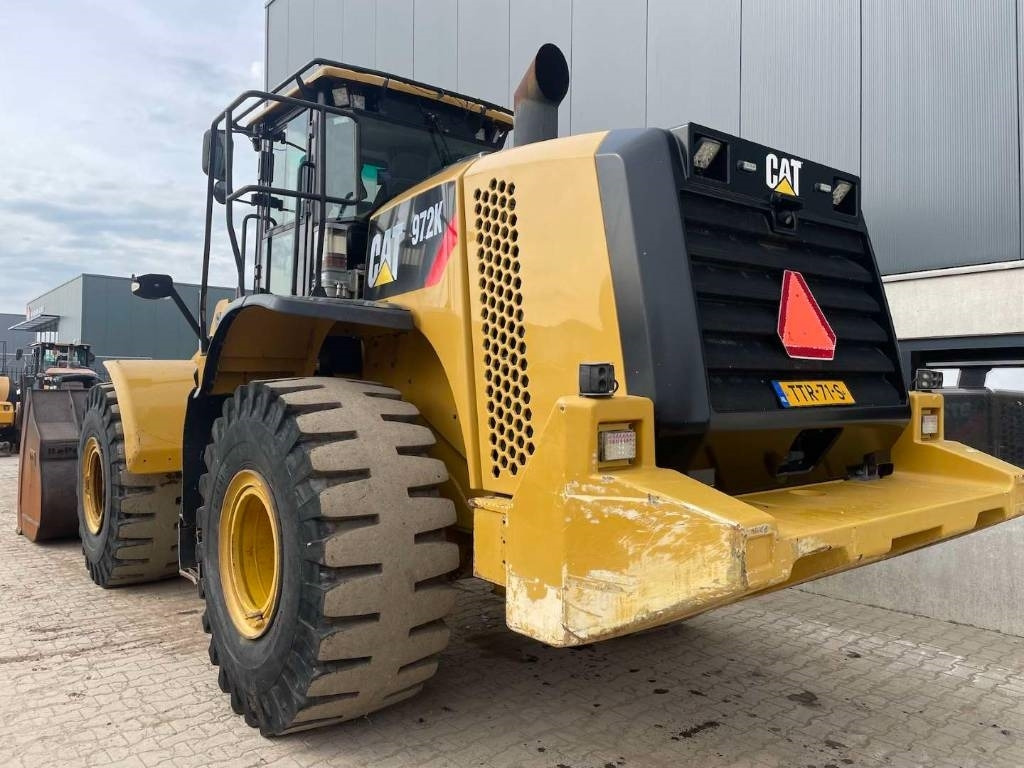 CAT 972K -- 972 -- 3rd function -- Quickhitch - Wheel loader: picture 3 CAT 972K -- 972 -- 3rd function -- Quickhitch - Wheel loader: picture 3