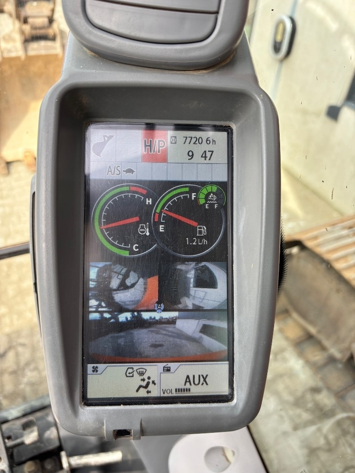 Crawler excavator Hitachi ZX 210 LC-6 - ZX210: picture 18 Crawler excavator Hitachi ZX 210 LC-6 - ZX210: picture 18