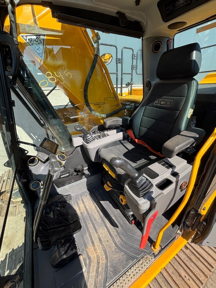 Crawler excavator JCB 220 XL 4F -- 220X LC -- 220 X LC - 220: picture 16