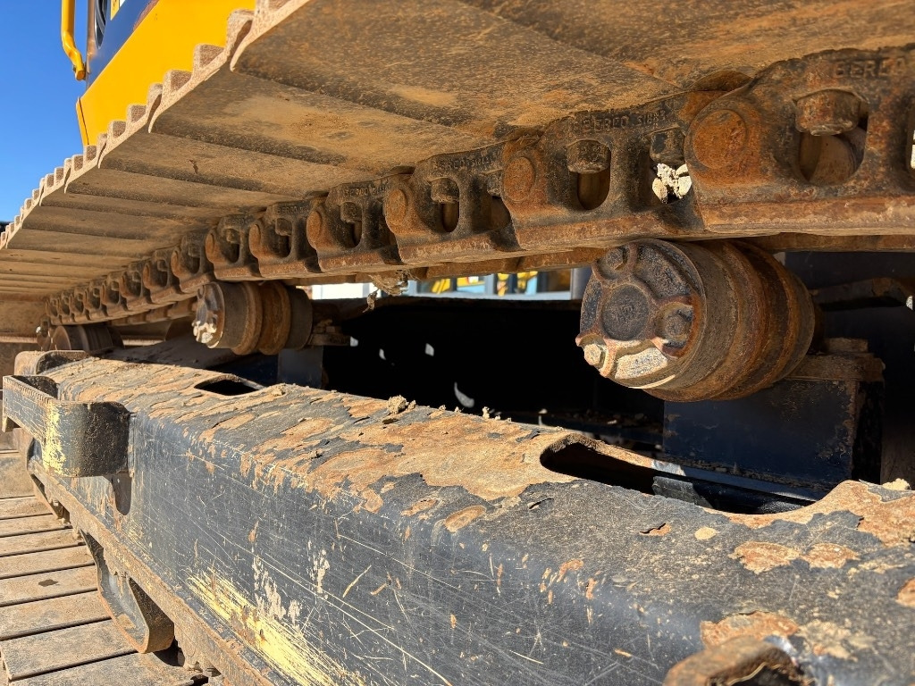 Crawler excavator JCB 220 XL 4F -- 220X LC -- 220 X LC - 220: picture 36