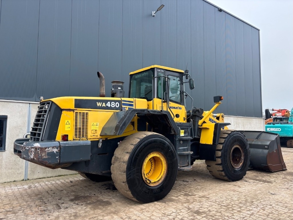 Komatsu WA 480-5 - WA 480-5H - WA470-5 - WA 480 - Wheel loader: picture 5 Komatsu WA 480-5 - WA 480-5H - WA470-5 - WA 480 - Wheel loader: picture 5
