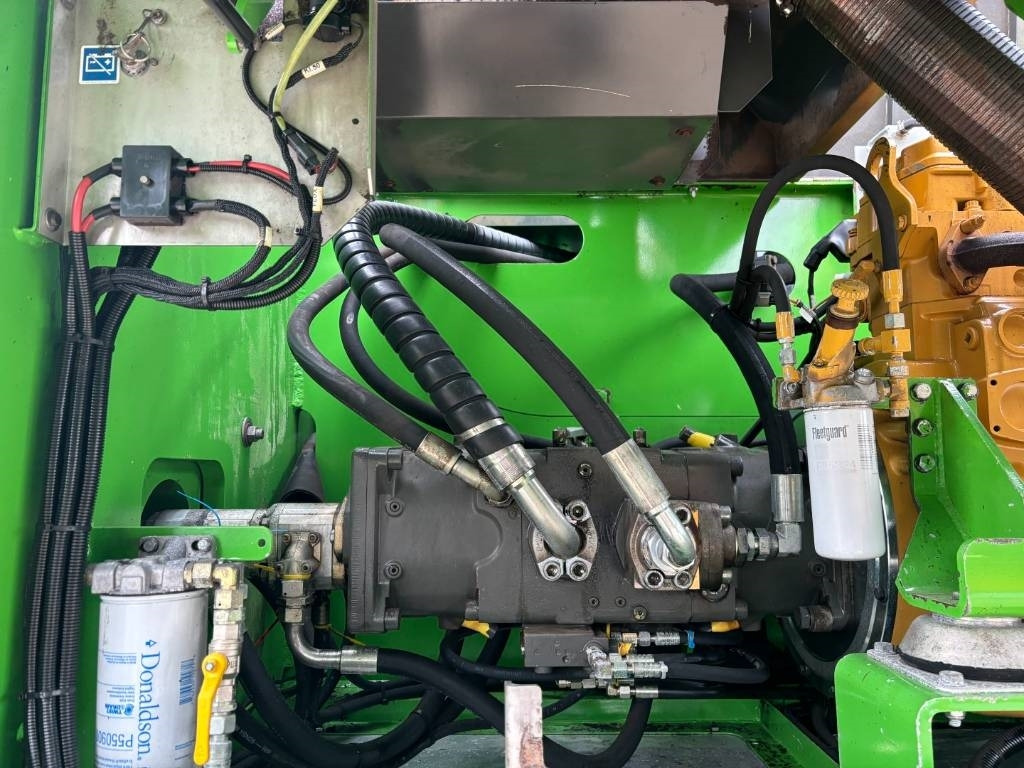 Waste/ Industry handler Sennebogen 850R HD - 850 - 840 - 860 - NEW CAT C9 engine: picture 41 Waste/ Industry handler Sennebogen 850R HD - 850 - 840 - 860 - NEW CAT C9 engine: picture 41