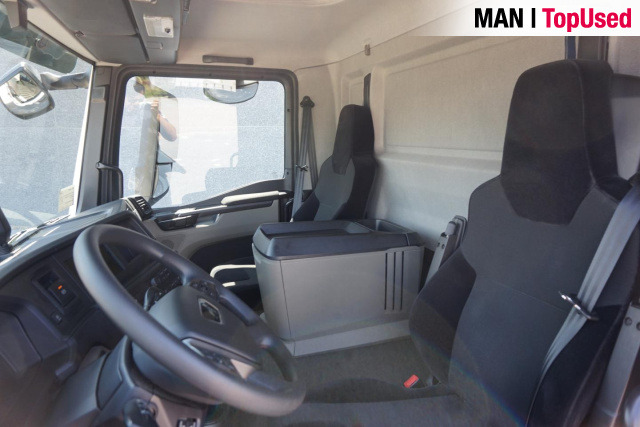MAN TGM 18.320 4x2 BL CH - Dropside/ Flatbed truck: picture 2 MAN TGM 18.320 4x2 BL CH - Dropside/ Flatbed truck: picture 2
