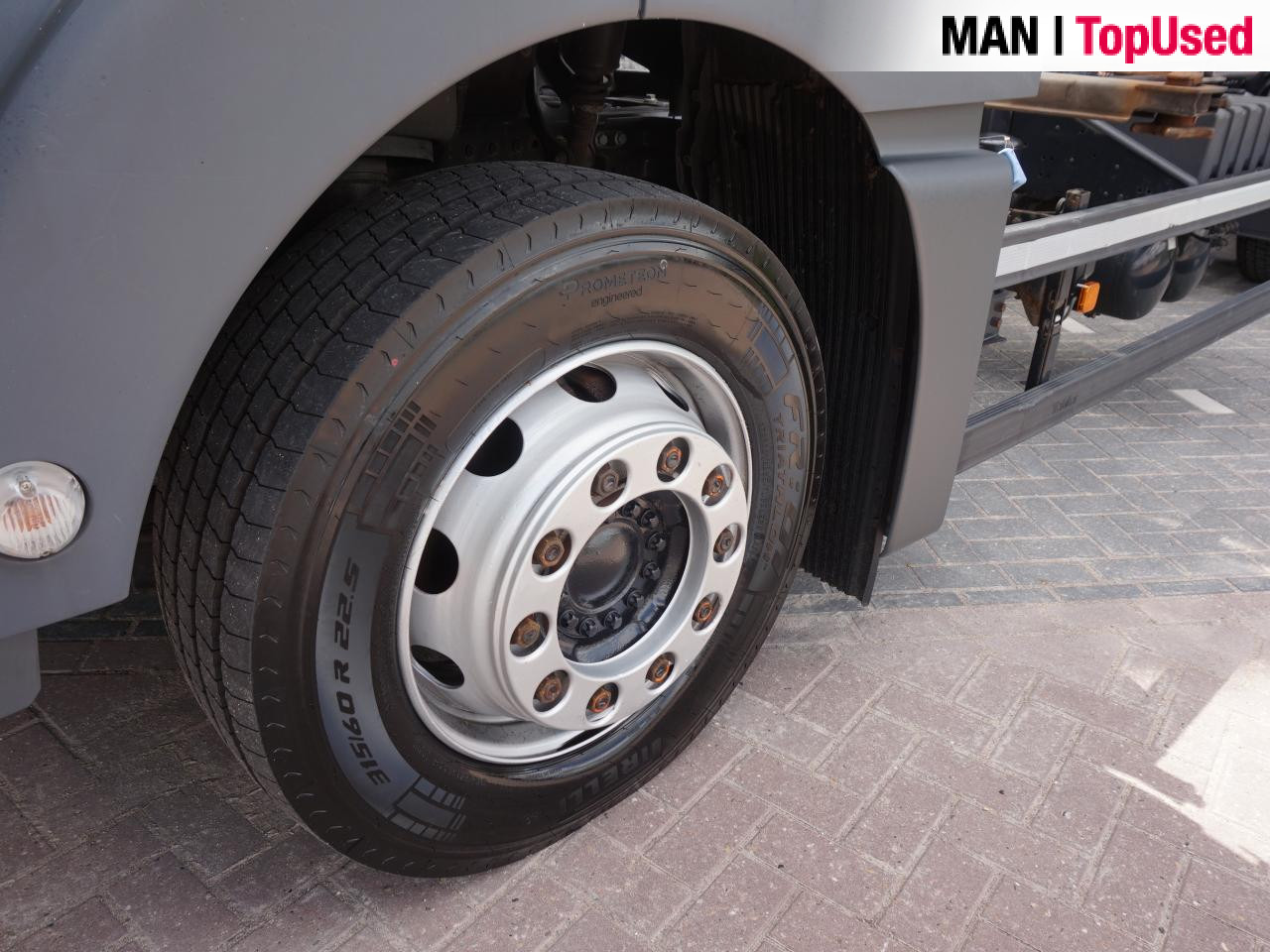 MAN TGX 26.510 6X2-4 LL / BDF / Lift-Axle / Euro 6 - Container transporter/ Swap body truck: picture 4 MAN TGX 26.510 6X2-4 LL / BDF / Lift-Axle / Euro 6 - Container transporter/ Swap body truck: picture 4