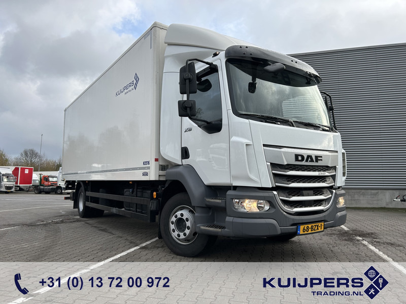 DAF XB 290 FA / 16 Ton / Nieuwe Tacho V2 / Box / Laadklep / APK 12-26 - Box truck: picture 1 DAF XB 290 FA / 16 Ton / Nieuwe Tacho V2 / Box / Laadklep / APK 12-26 - Box truck: picture 1