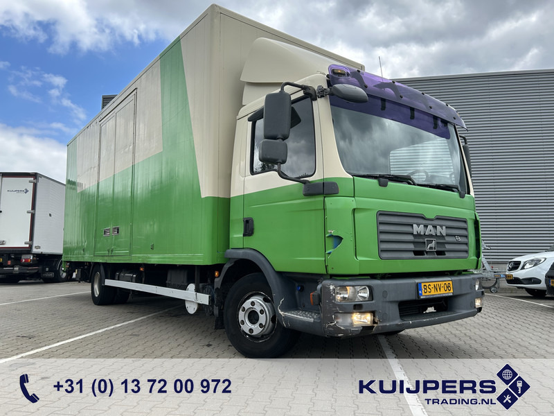 MAN TGL 12.180 E4 / Manual / 12 Ton / 605 dkm / Box / Loadlift / APK TUV 04-26 - Box truck: picture 1 MAN TGL 12.180 E4 / Manual / 12 Ton / 605 dkm / Box / Loadlift / APK TUV 04-26 - Box truck: picture 1