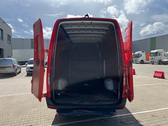 Mercedes-Benz Sprinter 311 / 2.2 CDI / L3 H2 / Automatic / APK-TUV 02-26 - Small van: picture 5 Mercedes-Benz Sprinter 311 / 2.2 CDI / L3 H2 / Automatic / APK-TUV 02-26 - Small van: picture 5