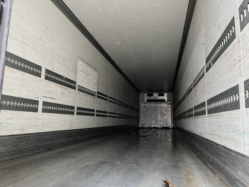 Schmitz Cargobull SKO 24 Cool / Carrier Vector 1850 / 2x Liftas / Frigo Box / NL Trailer - Refrigerator semi-trailer: picture 3 Schmitz Cargobull SKO 24 Cool / Carrier Vector 1850 / 2x Liftas / Frigo Box / NL Trailer - Refrigerator semi-trailer: picture 3
