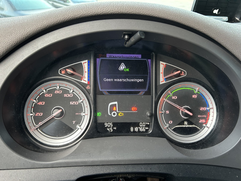 DAF CF 410 FT Space Cab / 818 dkm / Euro 6D / NL Truck - Tractor unit: picture 4 DAF CF 410 FT Space Cab / 818 dkm / Euro 6D / NL Truck - Tractor unit: picture 4