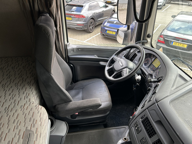 DAF XF 440 FT SC / Smart Tacho V2 / 2 Tanks / Stand Klima - Tractor unit: picture 3 DAF XF 440 FT SC / Smart Tacho V2 / 2 Tanks / Stand Klima - Tractor unit: picture 3