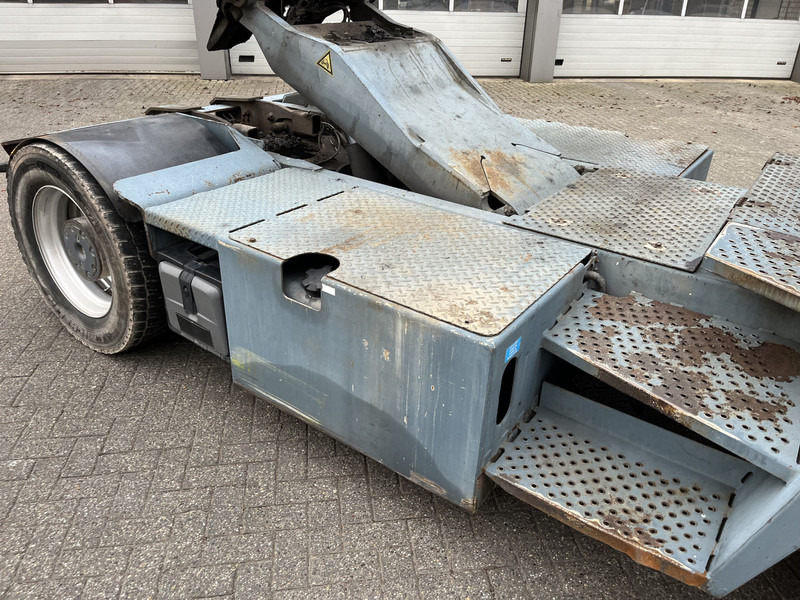 Tractor unit Terberg YT 182 / Cummins - Allison / Hefschotel / 2007: picture 15