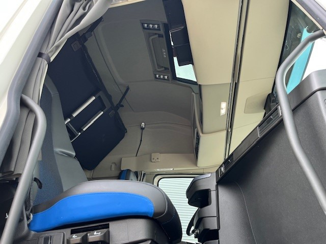 Volvo FH 460 Globetrotter XL / 2 Tanks / APK-TUV 04-26 - Tractor unit: picture 3 Volvo FH 460 Globetrotter XL / 2 Tanks / APK-TUV 04-26 - Tractor unit: picture 3