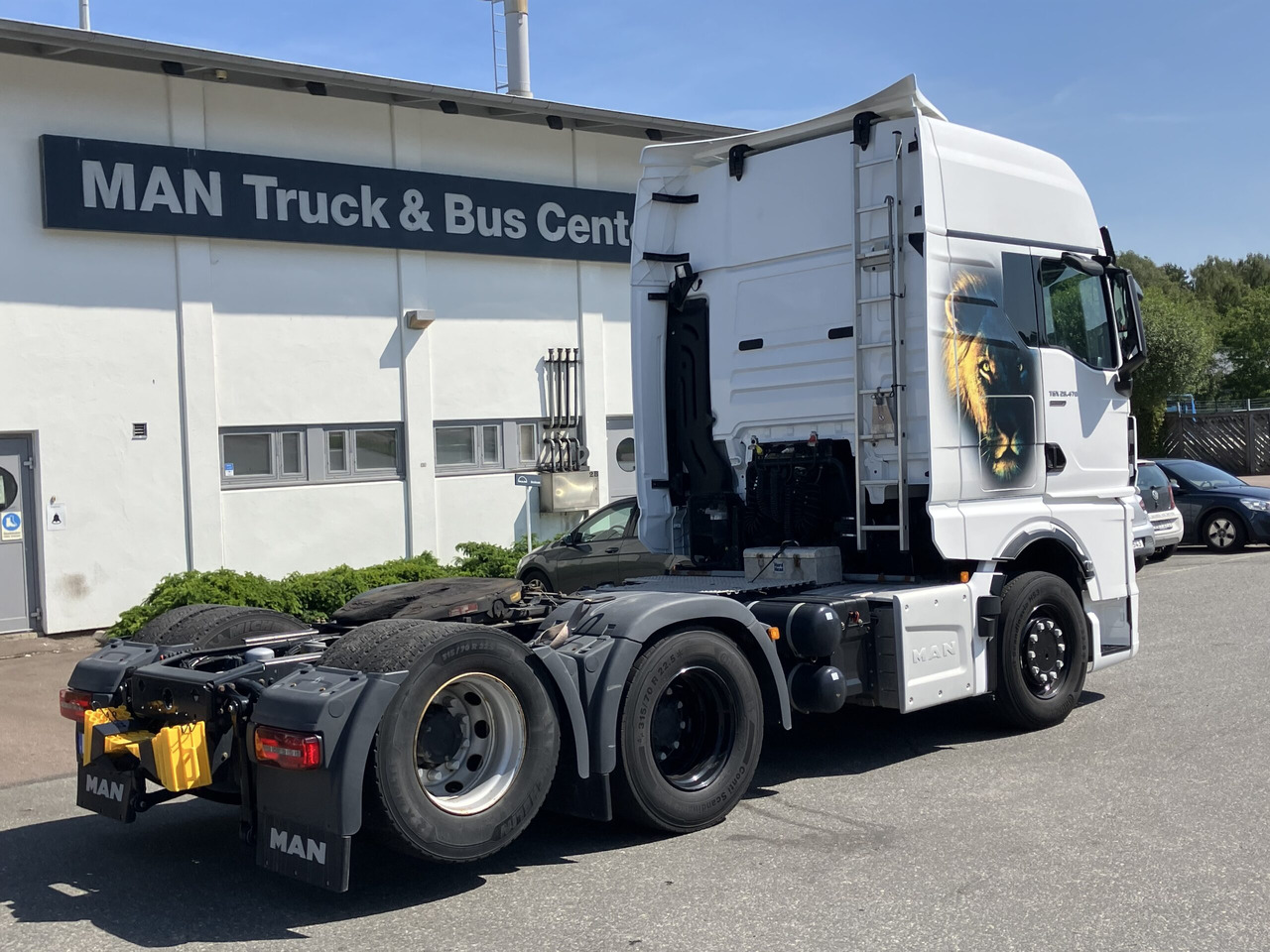 TGX 28.470 6X2 Individual - Tractor unit: picture 3 TGX 28.470 6X2 Individual - Tractor unit: picture 3