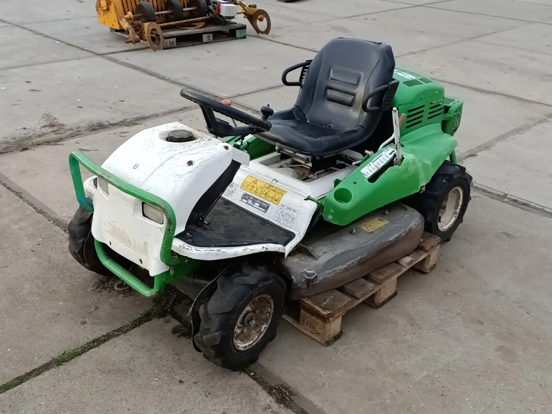 Maaier Etesia Twenty One HP - Garden mower: picture 2 Maaier Etesia Twenty One HP - Garden mower: picture 2