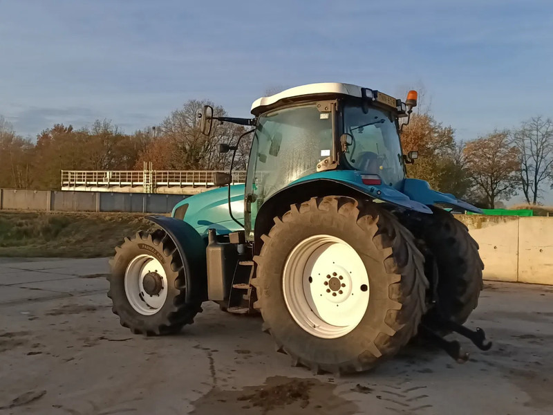 New Holland TS135A TS135A - Farm tractor: picture 5 New Holland TS135A TS135A - Farm tractor: picture 5