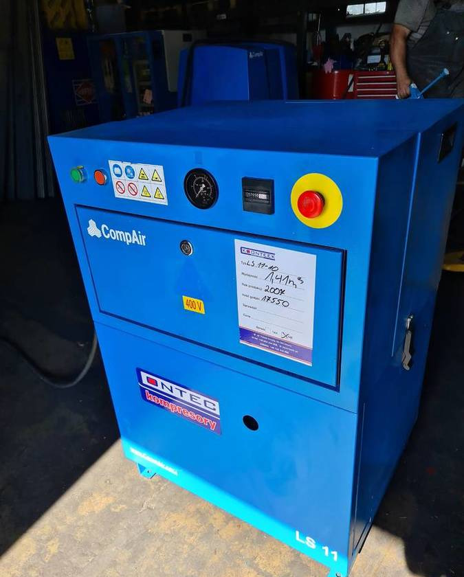 Kompresor śrubowy COMPAIR LS 11, 11 kw - Air compressor: picture 1 Kompresor śrubowy COMPAIR LS 11, 11 kw - Air compressor: picture 1