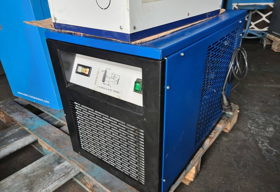 Osuszacz ziębniczy ECOTROC 2,6m3/min - Air compressor: picture 1 Osuszacz ziębniczy ECOTROC 2,6m3/min - Air compressor: picture 1