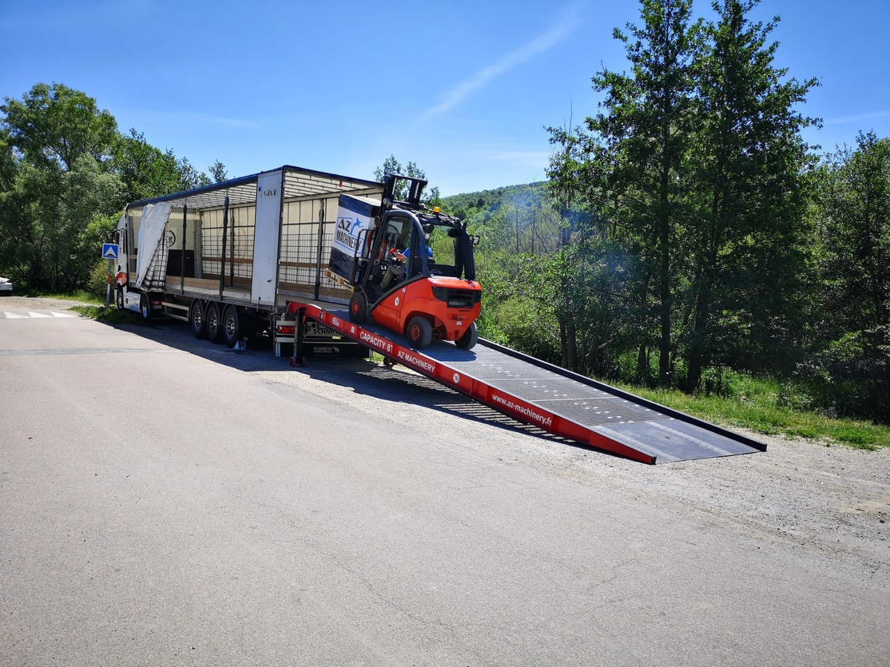AZ RAMP-PRIME PRIME WLO + 10 . Industrial Mobil Loading Ramp - Loading ramp: picture 2 AZ RAMP-PRIME PRIME WLO + 10 . Industrial Mobil Loading Ramp - Loading ramp: picture 2