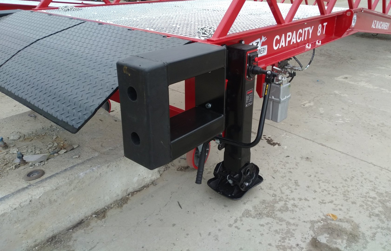 Loading Ramp with with hydraulic tilting bridge - AZ RAMP - STAR- 12T-ZR. 12 ton - Loading ramp: picture 4 Loading Ramp with with hydraulic tilting bridge - AZ RAMP - STAR- 12T-ZR. 12 ton - Loading ramp: picture 4