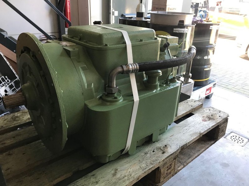 Onbekend Voith 854-3E, 864-3E , 854-5, 864-5 - Gearbox: picture 4 Onbekend Voith 854-3E, 864-3E , 854-5, 864-5 - Gearbox: picture 4