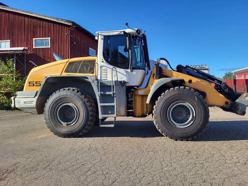Liebherr L 556 - Wheel loader: picture 1 Liebherr L 556 - Wheel loader: picture 1