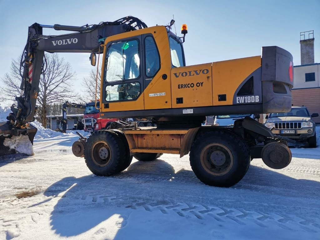 Volvo EW 180 B  - Wheel excavator: picture 1 Volvo EW 180 B  - Wheel excavator: picture 1