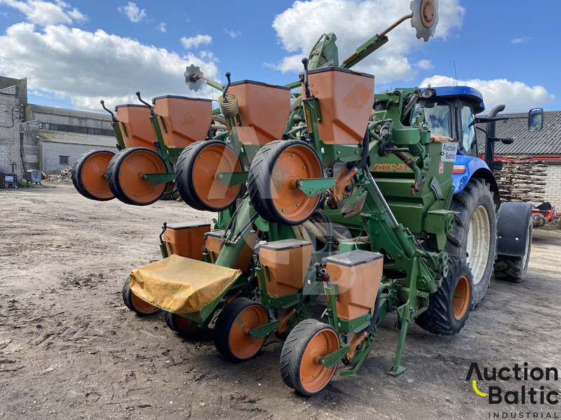 Amazone ED 602 K - Precision sowing machine: picture 4 Amazone ED 602 K - Precision sowing machine: picture 4