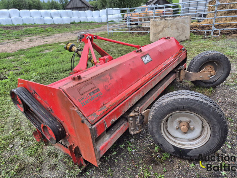 Becchio & Mandrile Becchio TM 280 - Flail mower/ Mulcher: picture 3 Becchio & Mandrile Becchio TM 280 - Flail mower/ Mulcher: picture 3