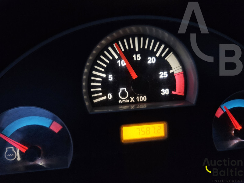 Backhoe loader Caterpillar 434 E: picture 8