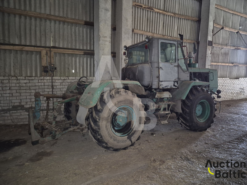 Chtz T-150K - Farm tractor: picture 2 Chtz T-150K - Farm tractor: picture 2