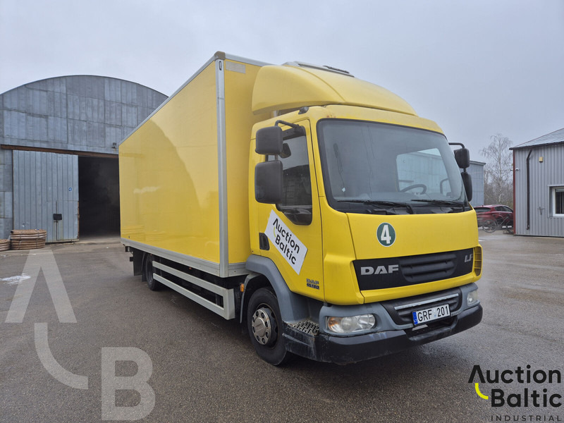 DAF FA LF 45.180 - Box truck: picture 2 DAF FA LF 45.180 - Box truck: picture 2