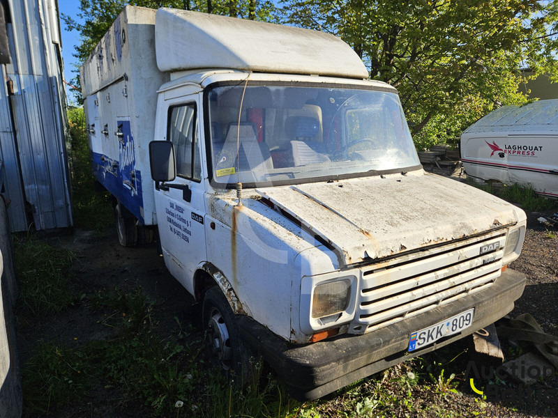 DAF V 400 - Closed box van: picture 1 DAF V 400 - Closed box van: picture 1