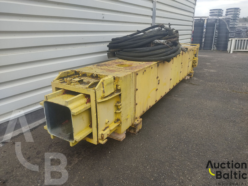 Delmag HB 30 - Pipe layer: picture 1 Delmag HB 30 - Pipe layer: picture 1