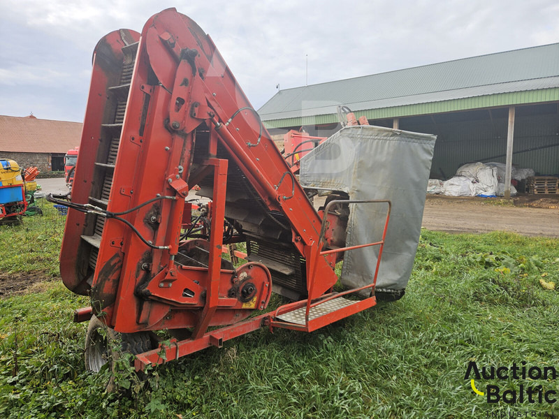 Dewulf P3K - Combine harvester: picture 3 Dewulf P3K - Combine harvester: picture 3