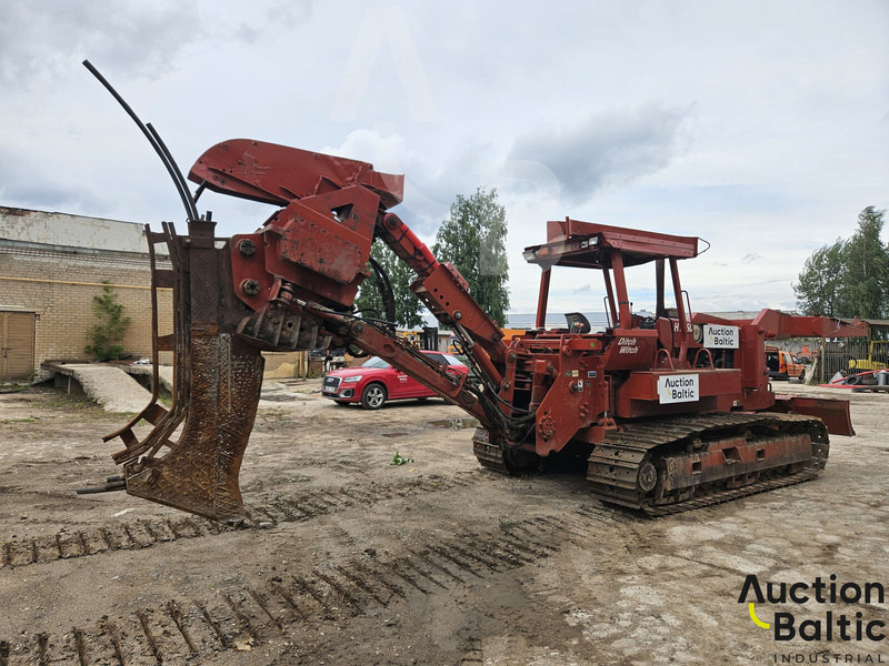 Ditch-Witch Ditch Witch HT 150 - Trencher: picture 4 Ditch-Witch Ditch Witch HT 150 - Trencher: picture 4