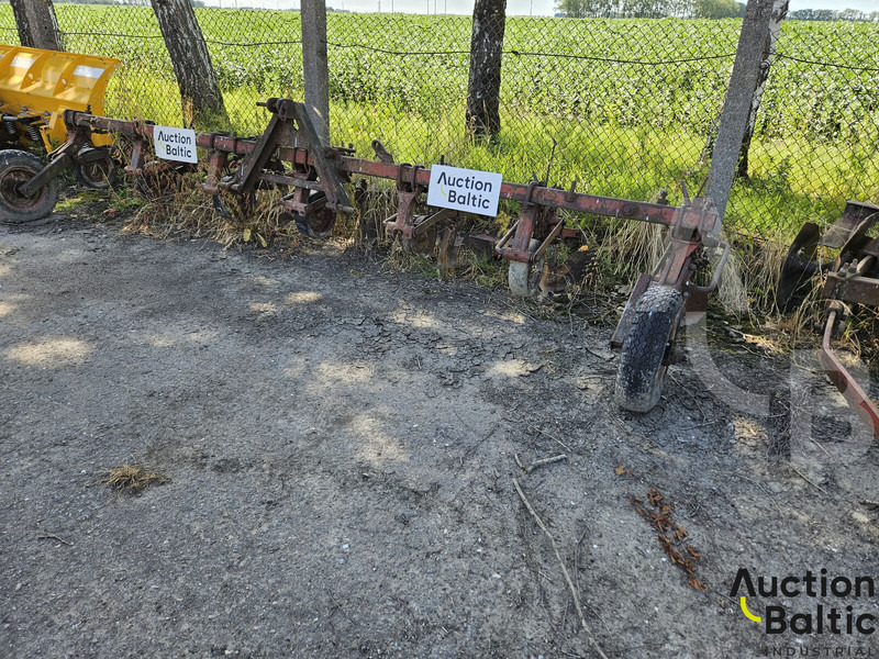 Furrow - Soil tillage equipment: picture 1 Furrow - Soil tillage equipment: picture 1