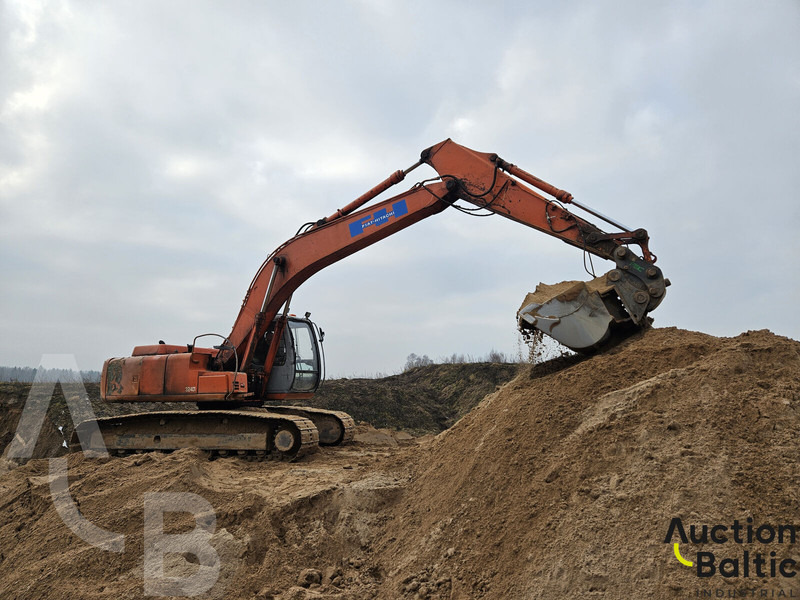Hitachi EX 215 - Crawler excavator: picture 1 Hitachi EX 215 - Crawler excavator: picture 1