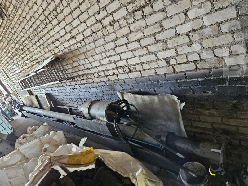 Horizontal-vertical drilling device - Drilling rig: picture 2 Horizontal-vertical drilling device - Drilling rig: picture 2