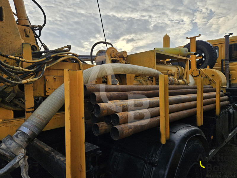 Drilling rig Iveco 180-25: picture 18