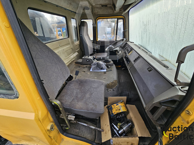 Drilling rig Iveco 180-25: picture 11