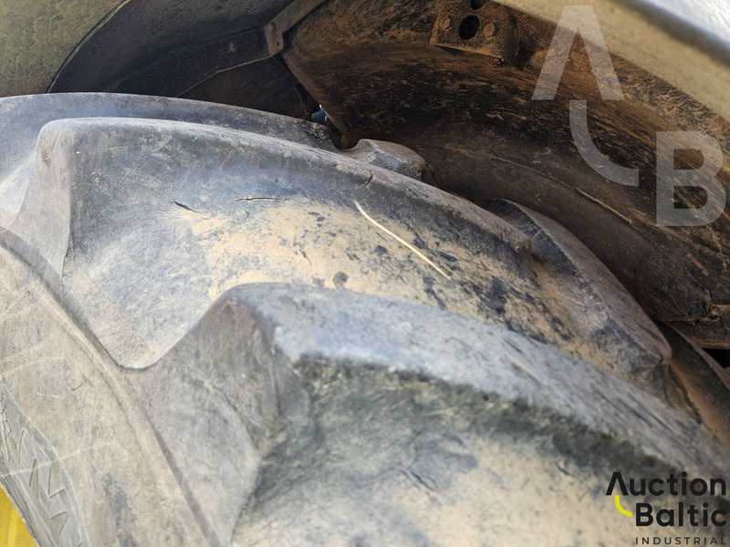 Farm tractor John Deere 7830: picture 18 Farm tractor John Deere 7830: picture 18