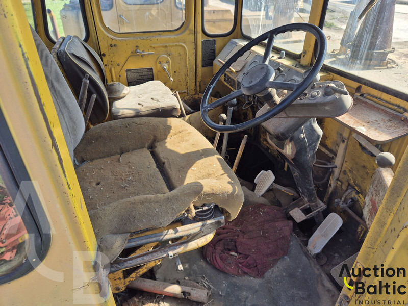 KIROVETS K 701 - Farm tractor: picture 5 KIROVETS K 701 - Farm tractor: picture 5