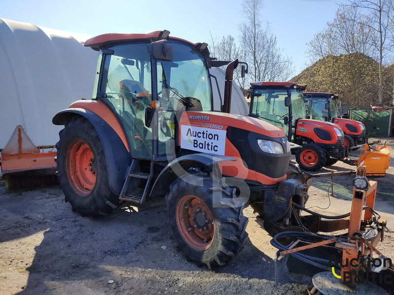 Kubota M 6060-C - Farm tractor: picture 1 Kubota M 6060-C - Farm tractor: picture 1