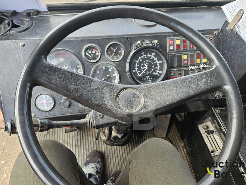 Truck mounted crane Liebherr LTM 1060: picture 12 Truck mounted crane Liebherr LTM 1060: picture 12