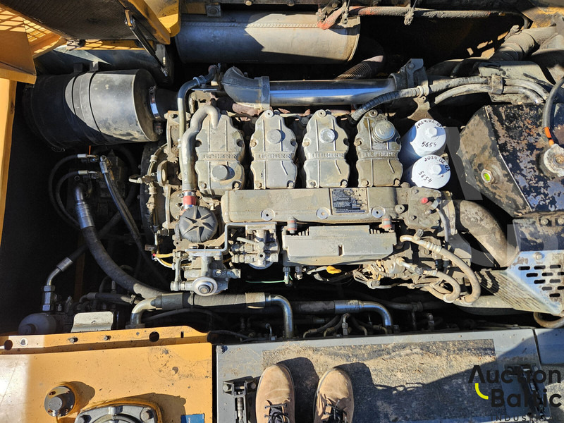 Crawler excavator Liebherr R 900 C Litronic: picture 10