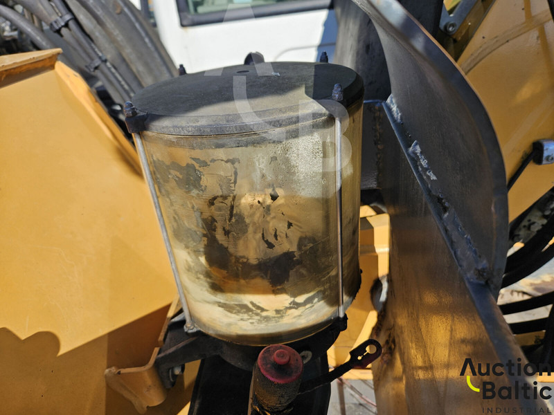 Crawler excavator Liebherr R 900 C Litronic: picture 14