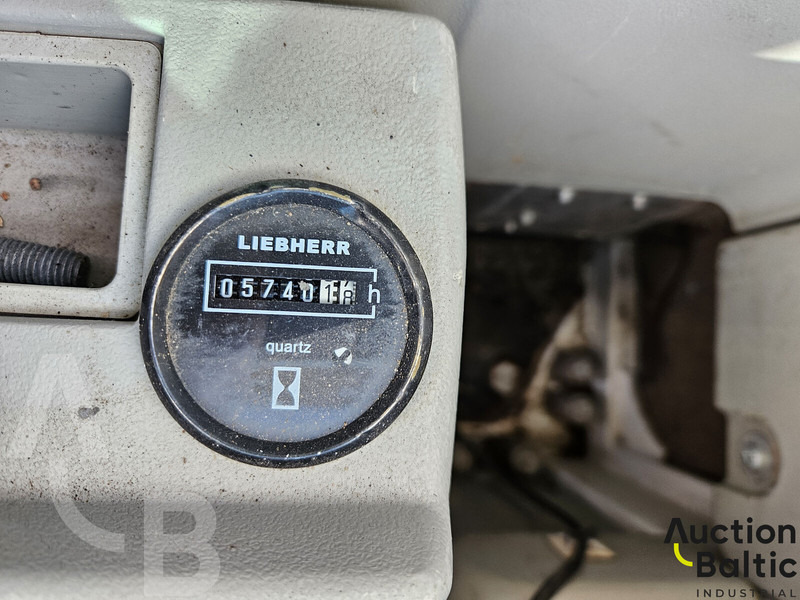 Crawler excavator Liebherr R 900 C Litronic: picture 7