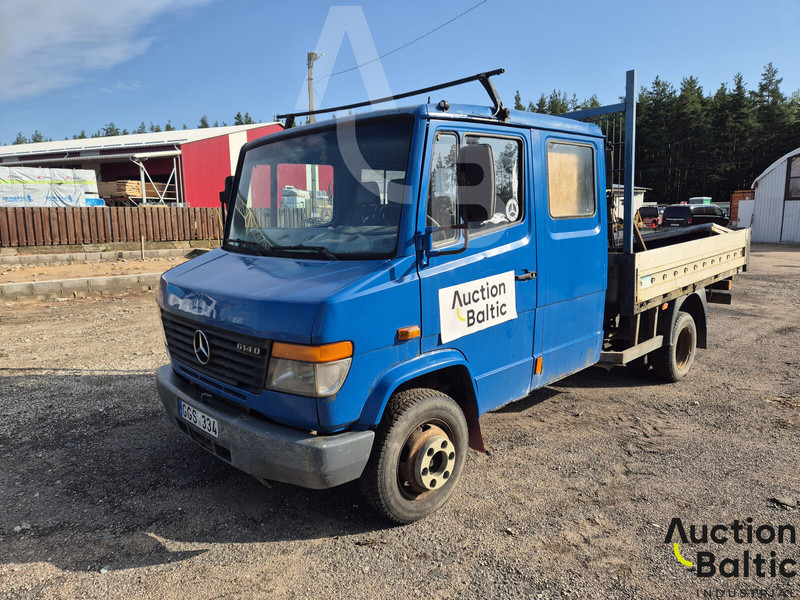 Mercedes-Benz 614D - Dropside/ Flatbed truck: picture 1 Mercedes-Benz 614D - Dropside/ Flatbed truck: picture 1